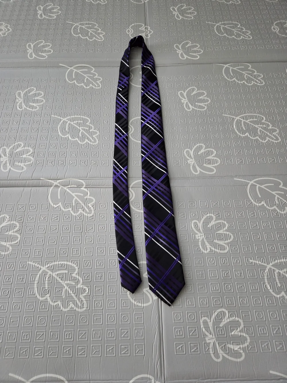 J. Ferrar Mens Purple White Striped Tie